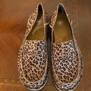 Womens Ariat suede loafers